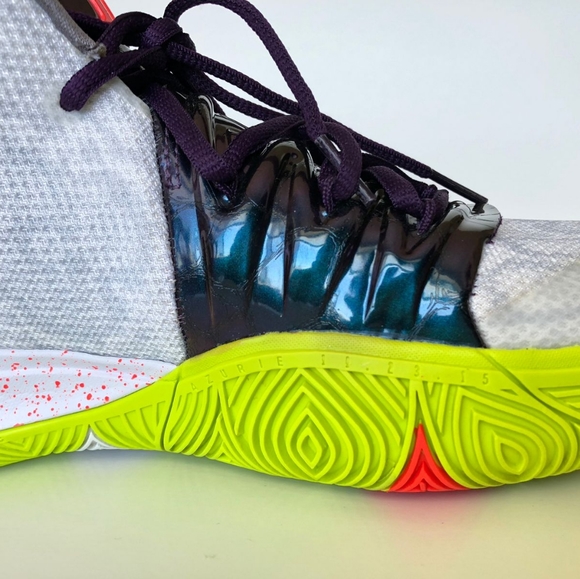 Nike Kyrie 5 EP Kobe Mamba Mentality White Cyber Basketball Shoes AO2919-102 - Picture 2 of 14
